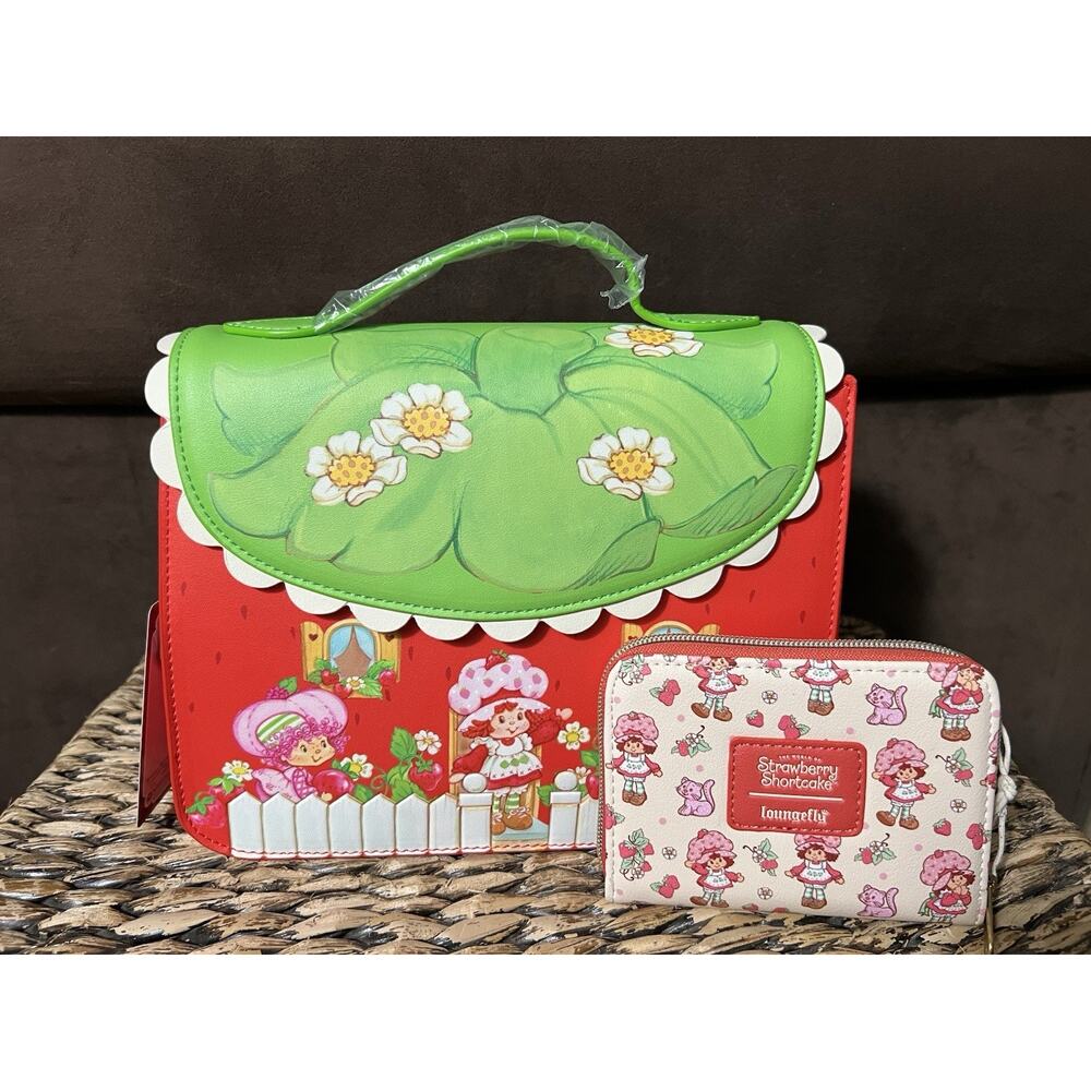Her Universe Strawberry Shortcake House Crossbody Bag Loungefly Wallet Set